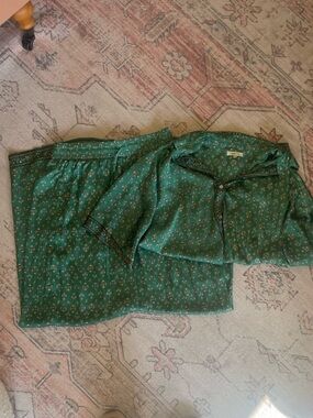 Max Studio Boho Green Matching Set Womens M